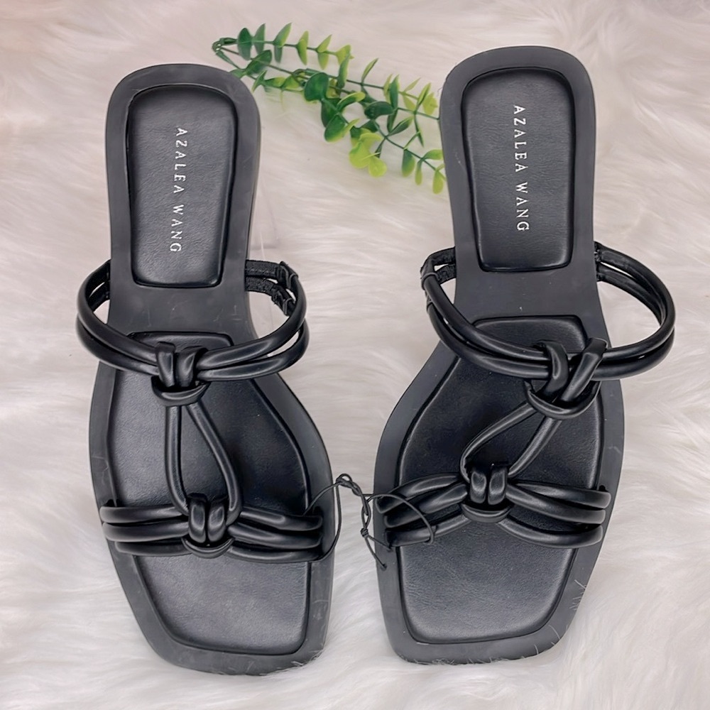 AZALEA WANG “Stetson” Sandal In Black‎